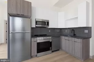 689 N Broad St, Philadelphia, PA 19123 - Photo 6