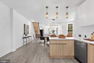 6225 Baynton St, Philadelphia, PA 19144 - Photo 12