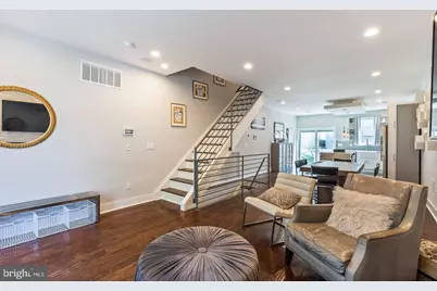 2621 E Letterly Street, Philadelphia, PA 19125 - Photo 2