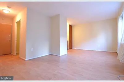 2101 Chestnut Street #305, Philadelphia, PA 19103 - Photo 4