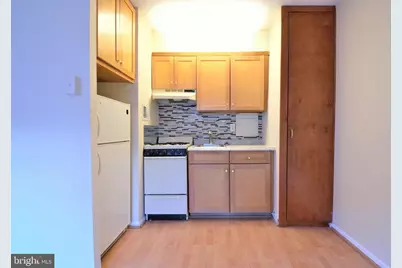 2101 Chestnut Street #305, Philadelphia, PA 19103 - Photo 2