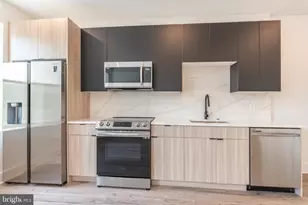 2339 N College Ave, Philadelphia, PA 19121 - Photo 8