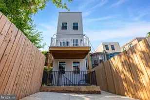 2339 N College Ave, Philadelphia, PA 19121 - Photo 14