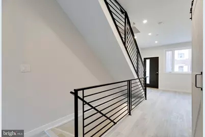 614 Hoffman Street, Philadelphia, PA 19148 - Photo 6
