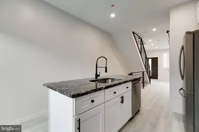 614 Hoffman Street, Philadelphia, PA 19148 - Photo 8