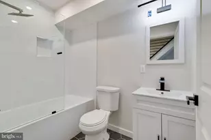 614 Hoffman St, Philadelphia, PA 19148 - Photo 18