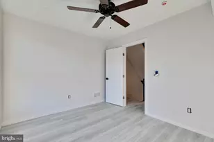 614 Hoffman St, Philadelphia, PA 19148 - Photo 14