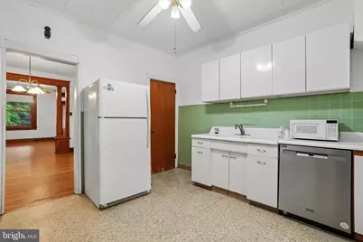 868 N 27th Street, Philadelphia, PA 19130 - Photo 10