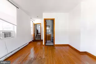 222 S 43rd St, Philadelphia, PA 19104 - Photo 10