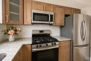 3330 Elliston Cir, Philadelphia, PA 19114 - Photo 4