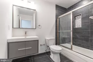 2410 W Master St, Philadelphia, PA 19121 - Photo 10