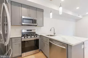 2410 W Master St, Philadelphia, PA 19121 - Photo 14