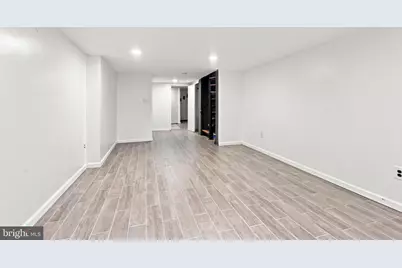 2213 S Woodstock Street, Philadelphia, PA 19145 - Photo 8