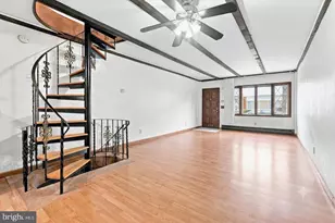 2213 S Woodstock St, Philadelphia, PA 19145 - Photo 4