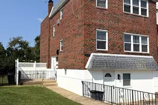 3628 Genesee Dr, Philadelphia, PA 19154 - Photo 2