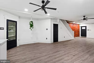 543 E Locust Avenue, Philadelphia, PA 19144 - Photo 30