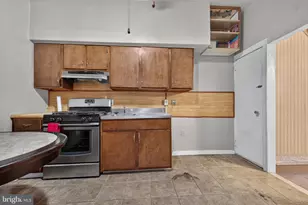 1718 N Hollywood St, Philadelphia, PA 19121 - Photo 4