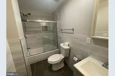 709 W Girard Avenue #2F, Philadelphia, PA 19123 - Photo 10