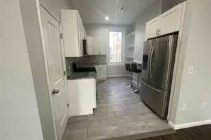 709 W Girard Ave, Philadelphia, PA 19123 - Photo 6