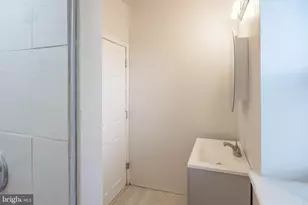 6649 Blakemore St, Philadelphia, PA 19119 - Photo 26