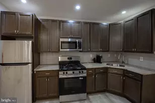 6649 Blakemore St, Philadelphia, PA 19119 - Photo 2