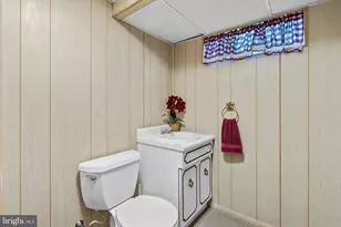 3806 Karen St, Philadelphia, PA 19114 - Photo 22