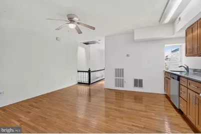 4307 Locust Street #3, Philadelphia, PA 19104 - Photo 4
