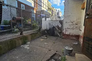 3811 N Darien St, Philadelphia, PA 19140 - Photo 2