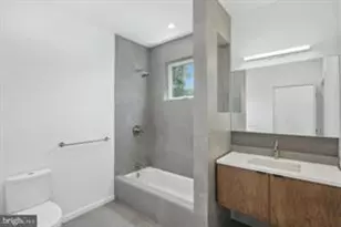 1331 S Bancroft St, Philadelphia, PA 19146 - Photo 22