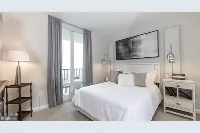 202 W Washington Square #2503, Philadelphia, PA 19106 - Photo 20