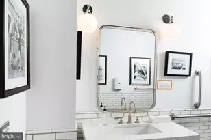 1520 Spruce St, Philadelphia, PA 19102 - Photo 18