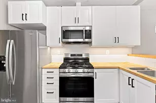 1516 S 15th St, Philadelphia, PA 19146 - Photo 6