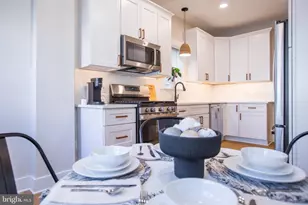 2351 E Hagert St, Philadelphia, PA 19125 - Photo 12