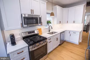 2351 E Hagert St, Philadelphia, PA 19125 - Photo 8