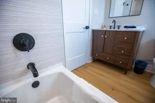 2351 E Hagert St, Philadelphia, PA 19125 - Photo 28