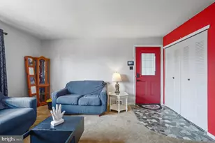 9749 Evans St, Philadelphia, PA 19115 - Photo 4