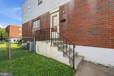 9749 Evans Street, Philadelphia, PA 19115 - Photo 4