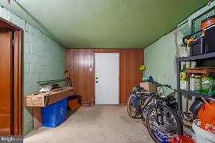 9749 Evans St, Philadelphia, PA 19115 - Photo 28