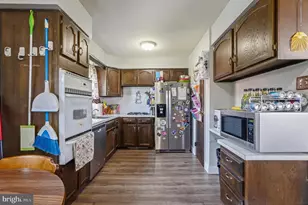 9749 Evans St, Philadelphia, PA 19115 - Photo 14