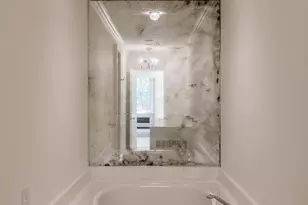 1809 Delancey Pl, Philadelphia, PA 19103 - Photo 20