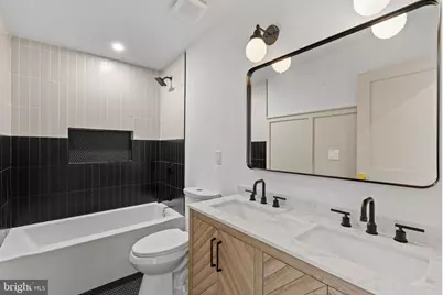 643 Moore Street, Philadelphia, PA 19148 - Photo 52