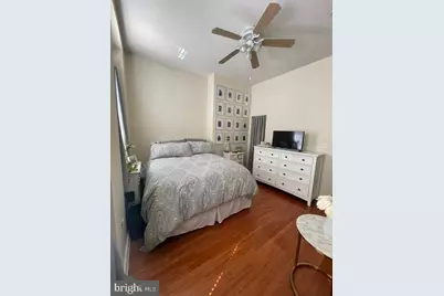 1523 Christian Street #1F, Philadelphia, PA 19146 - Photo 2