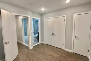 2004 Cambridge St, Philadelphia, PA 19130 - Photo 14