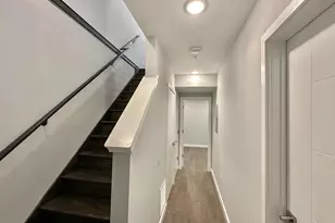 2004 Cambridge St, Philadelphia, PA 19130 - Photo 18