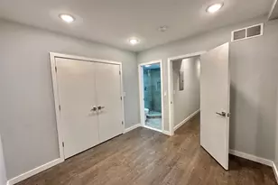 2004 Cambridge St, Philadelphia, PA 19130 - Photo 20