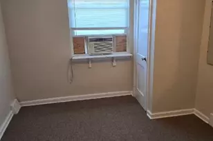 6826 Regent St, Philadelphia, PA 19142 - Photo 4