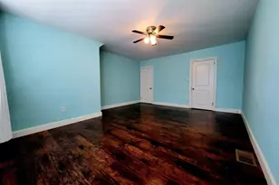423 Knorr St, Philadelphia, PA 19111 - Photo 32