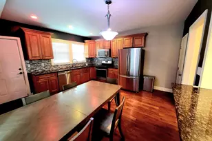 423 Knorr St, Philadelphia, PA 19111 - Photo 22