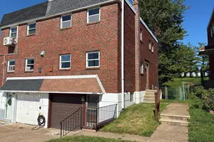 10222 Jeanes St, Philadelphia, PA 19116 - Photo 2