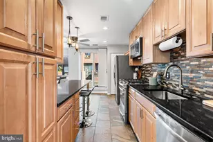 2201 Arch St, Philadelphia, PA 19103 - Photo 16